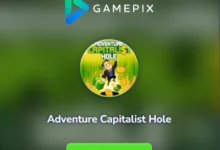 Adventure Capitalist Hole هي لعبة محاكاة تأخذك في عالم الاستثمار والربح برسومات كرتونية مبهجة وشخصيات بجانب آلة لجمع الأموال، مما يعكس أجواء اللعبة وتحدياتها لبناء إمبراطورية مالية مميزة.
